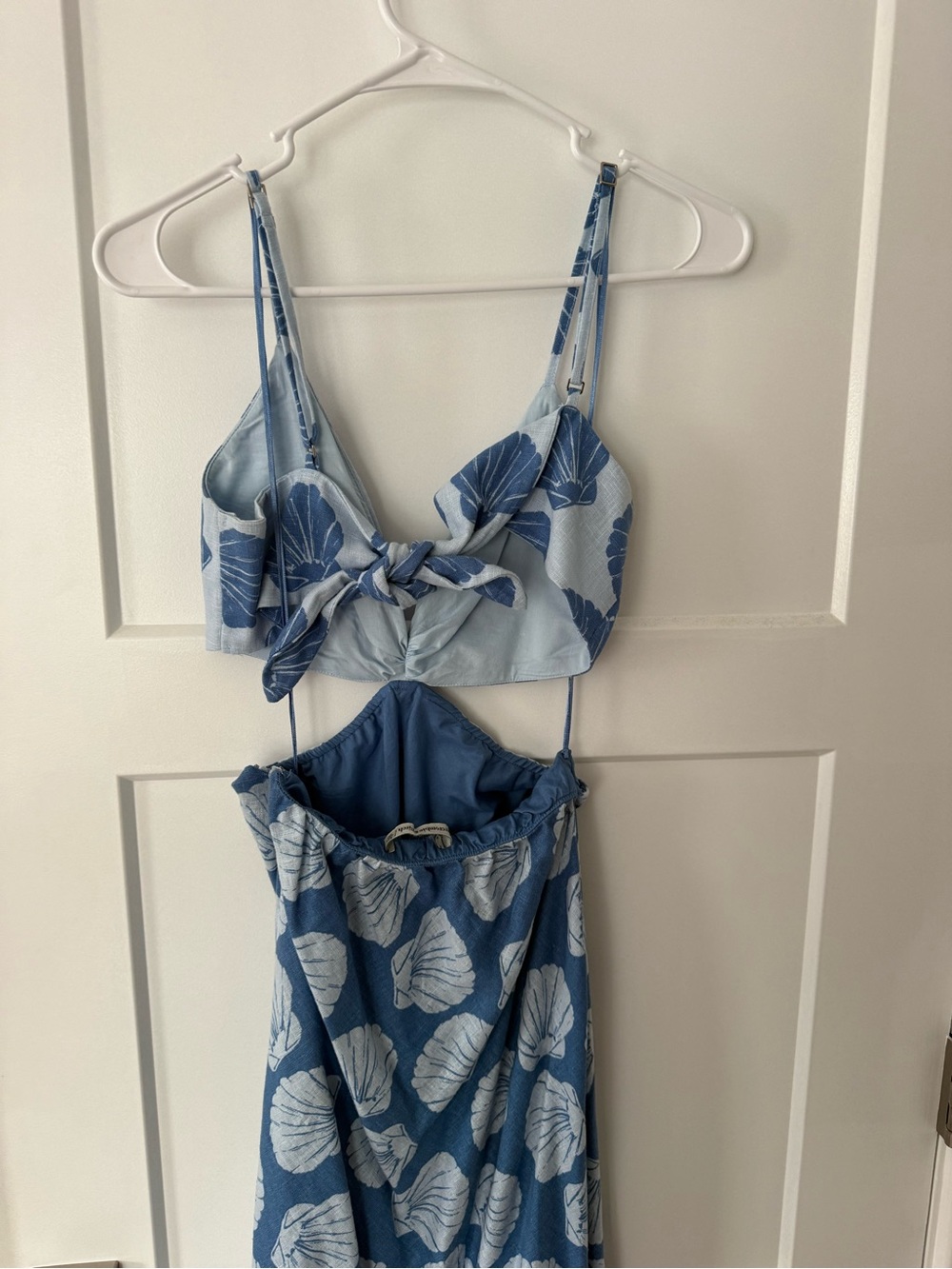 Abercrombie & Fitch Light Blue Shell Print Dress - Picture 7 of 9